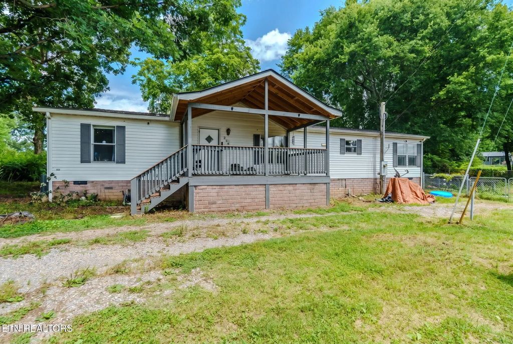 316 Kirby Way, Walland