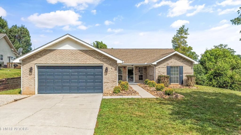 703 Shane Drive, Maryville