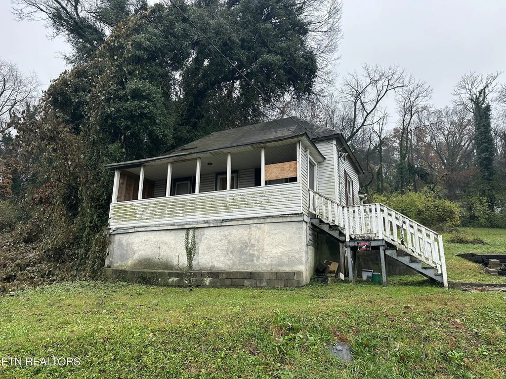 126 Richmond Ave, Knoxville