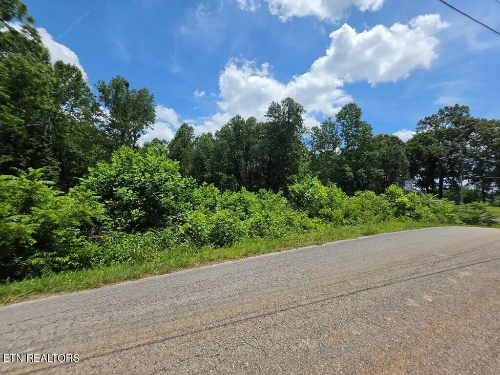 1140 Heathwood West Drive, Cookeville