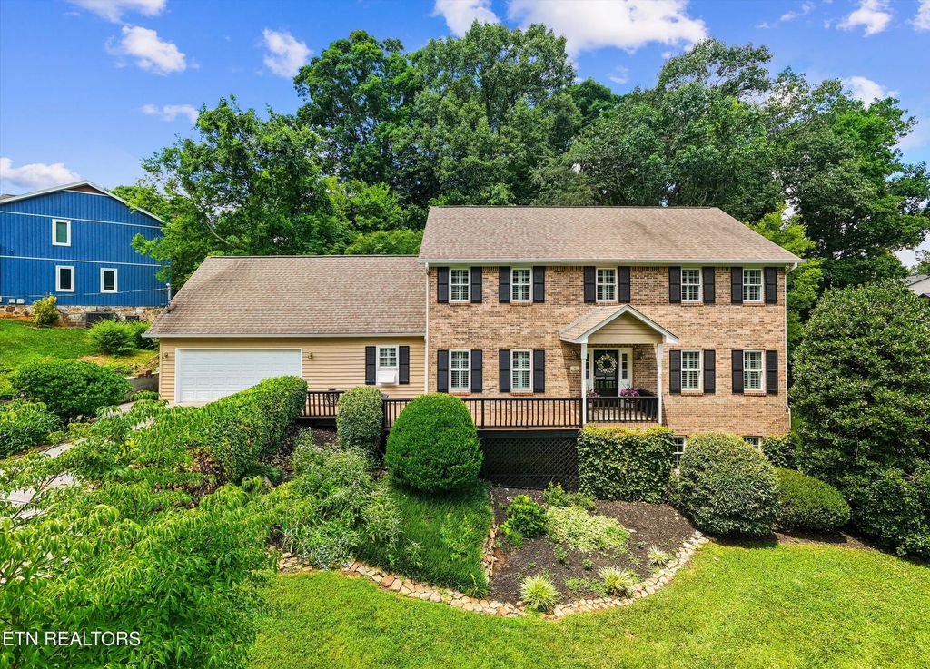 1217 Farrington Drive, Knoxville