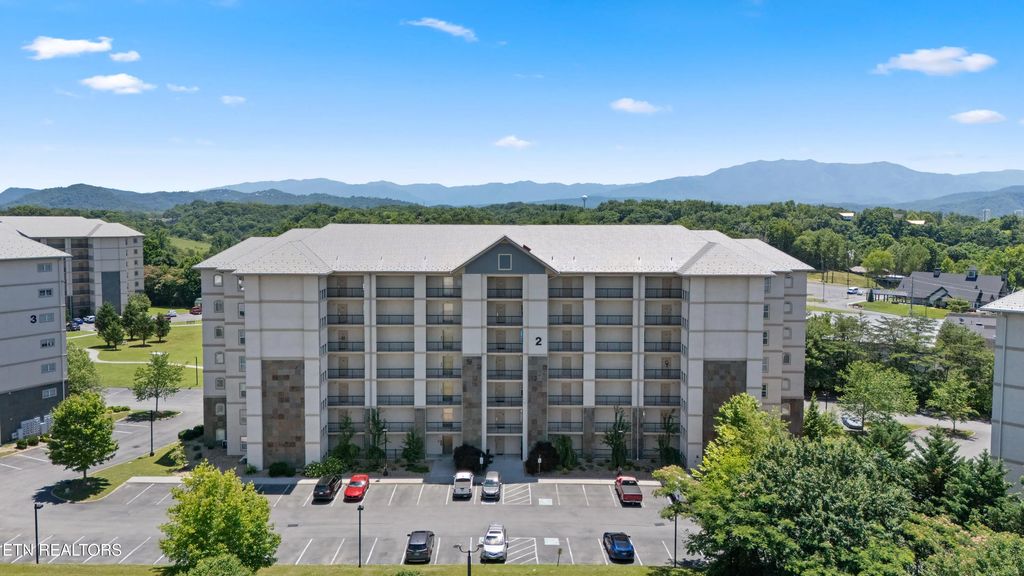 124 Plaza Drive 2105, Pigeon Forge
