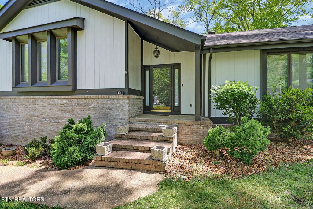 12 Ridge Crest Circle, Crossville