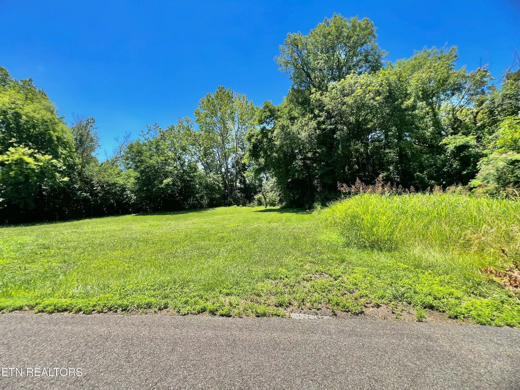 3309 Pilkay Rd, Knoxville