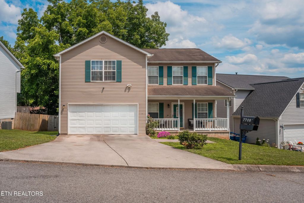 7708 Ambergate Rd, Powell