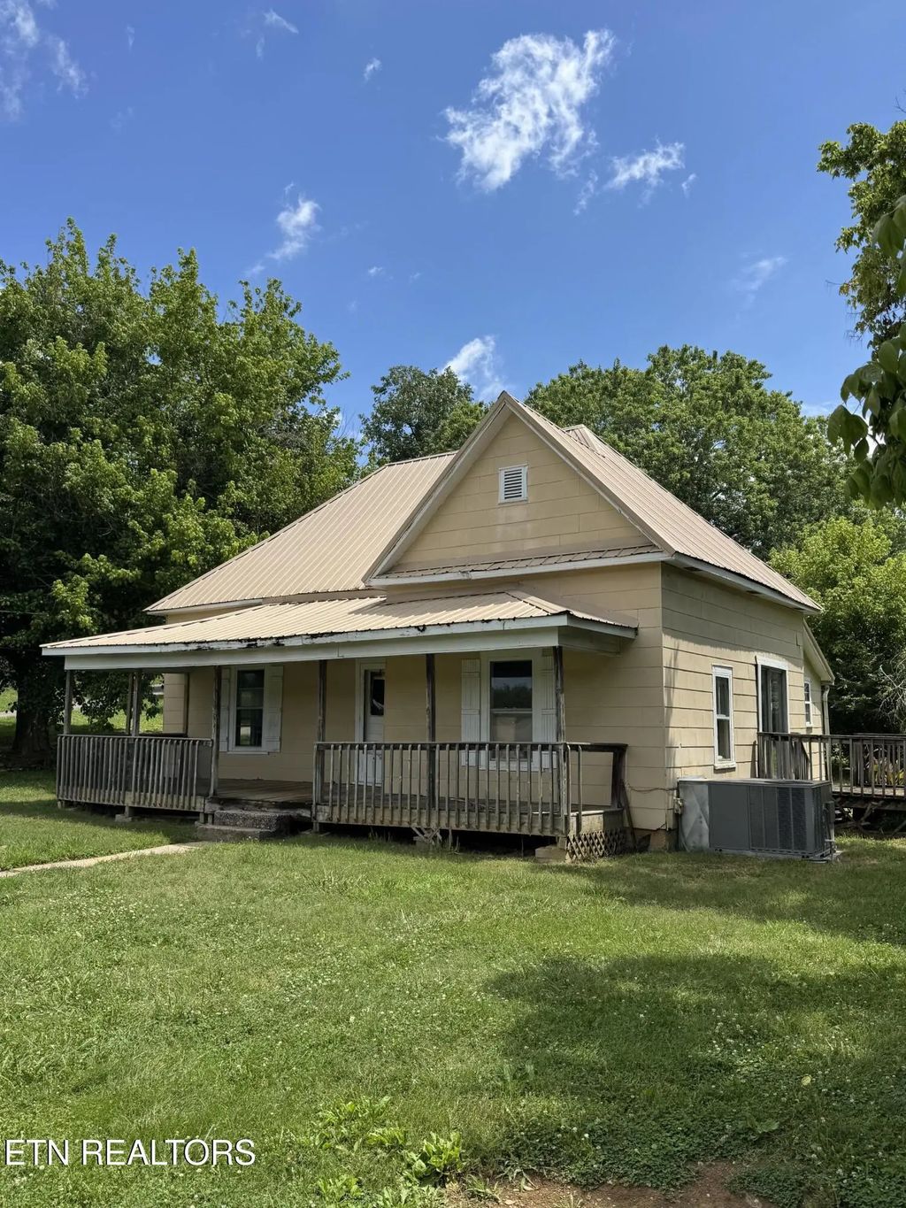 6918 Beeler Rd, Knoxville