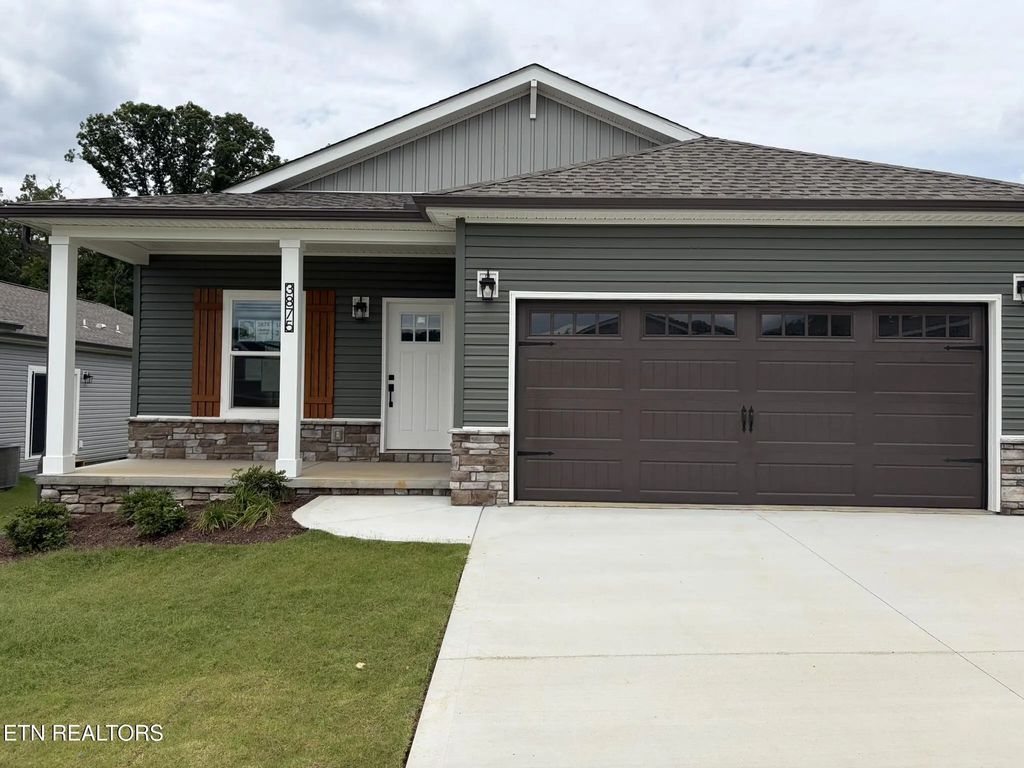 3875 Crimson Clover Lane, Knoxville