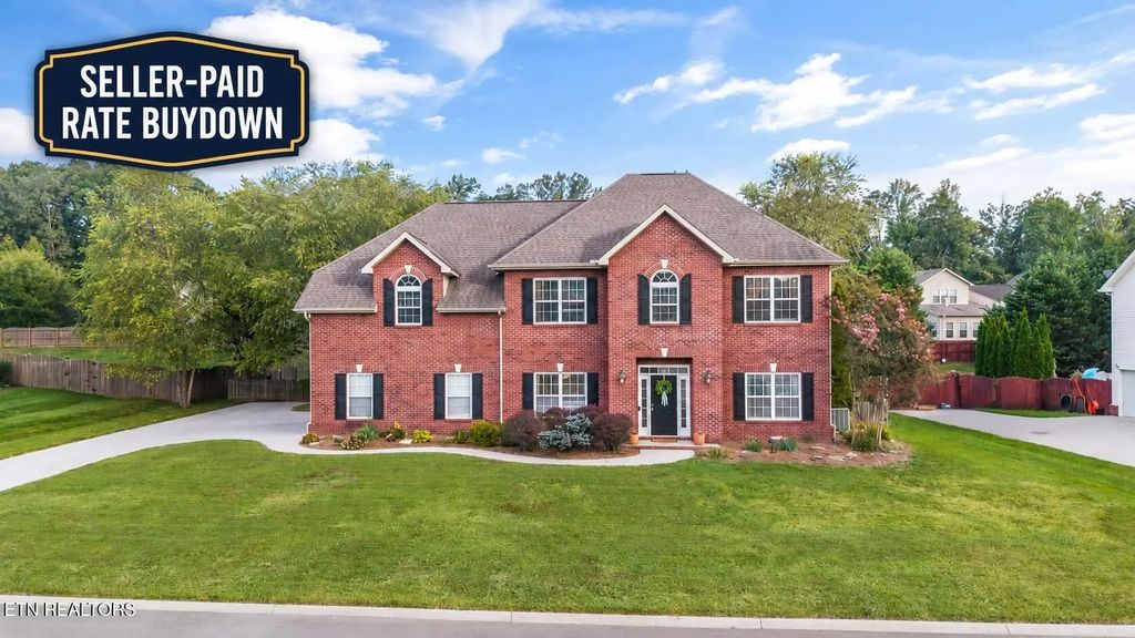 1376 Silver Leaf Drive, Lenoir City