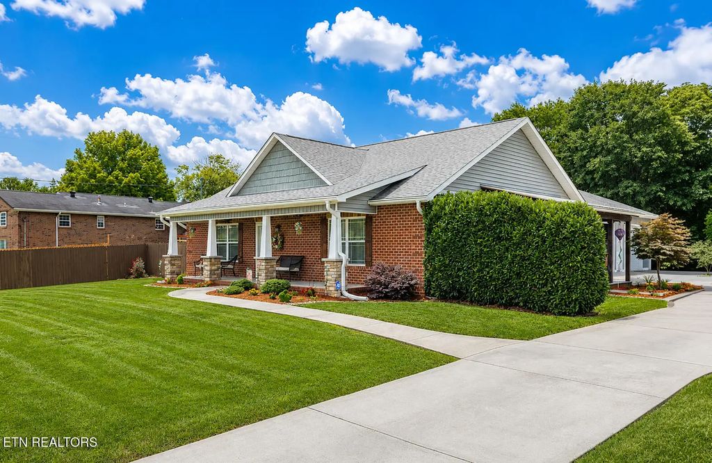 4605 Ventura Drive, Knoxville