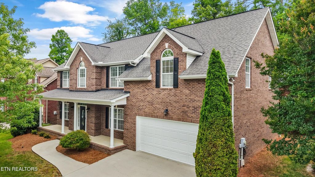 8407 Harbor Cove Drive, Knoxville