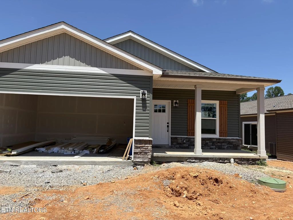 3957 Crimson Clover Lane, Knoxville