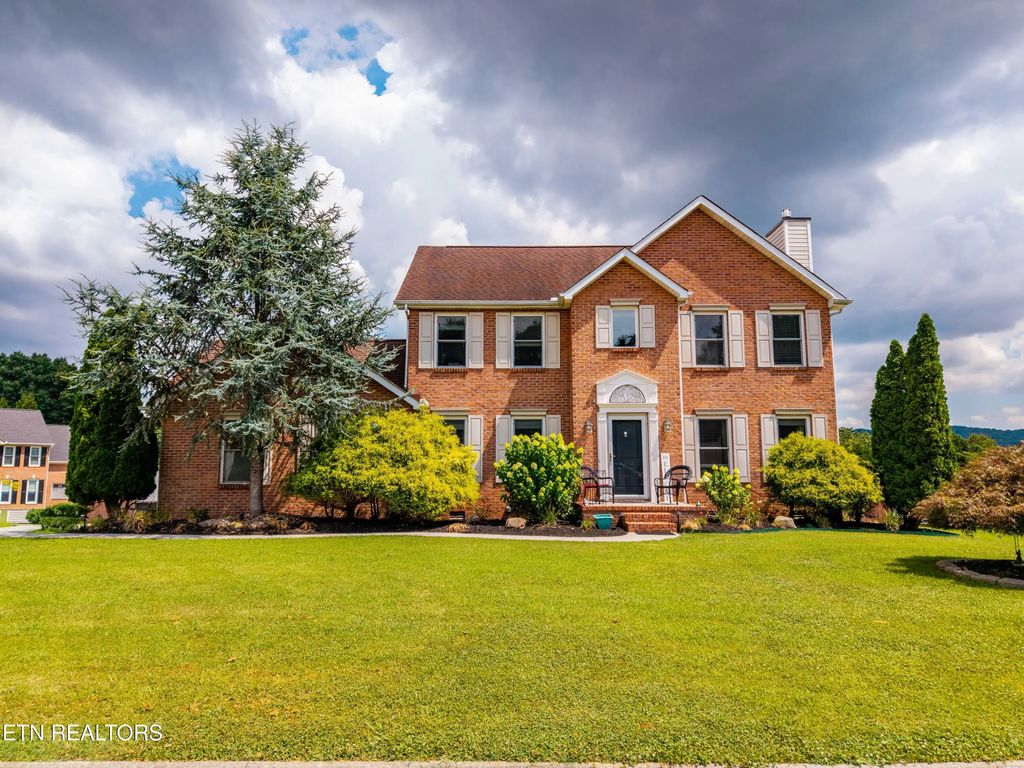 7449 Willow Trace Lane, Knoxville