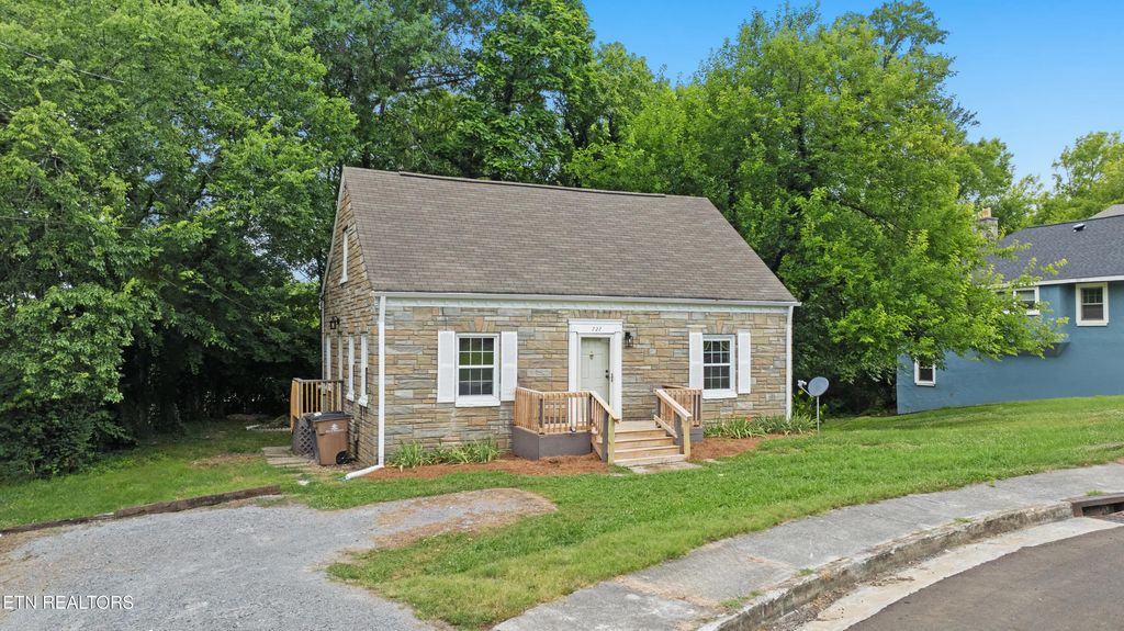 727 Witt Place, Knoxville