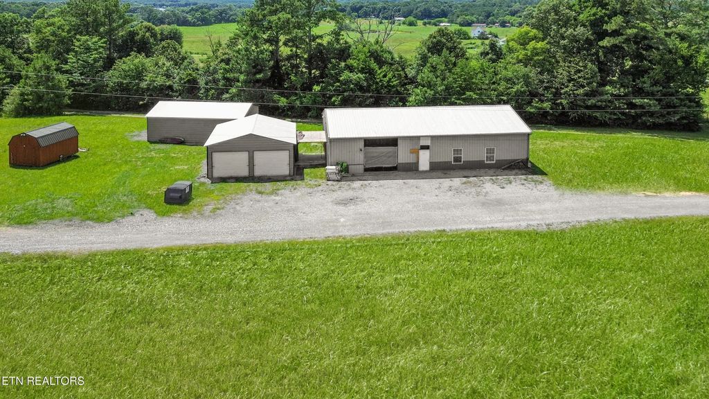 320 Se Harris Rd, Old Fort