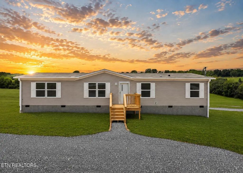 277 Thompson Rd, Madisonville