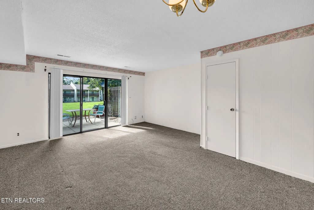 7 Wilshire Heights Drive, Crossville