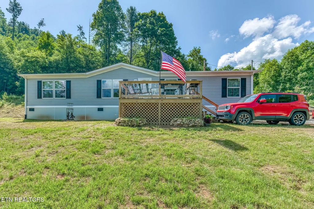 128 Antioch Rd, Mountain City