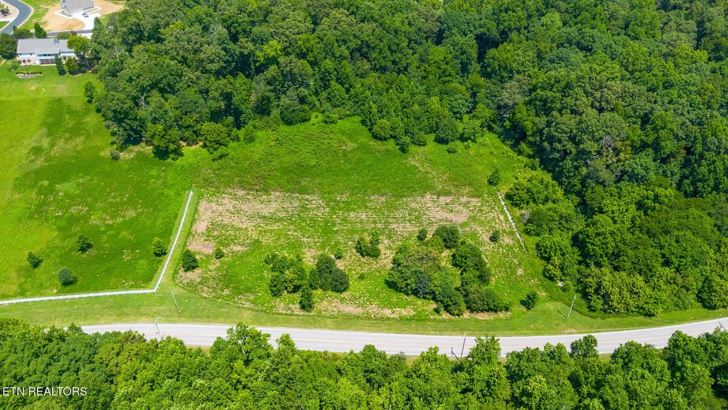1630 New Hope Rd, Rockwood