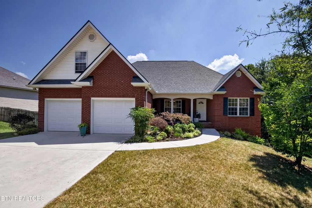 8127 Canter Lane, Powell