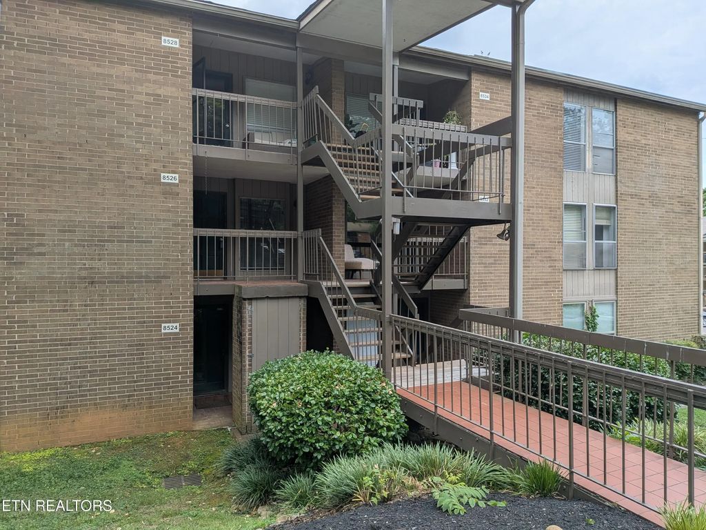 8526 Madrid Court, Knoxville