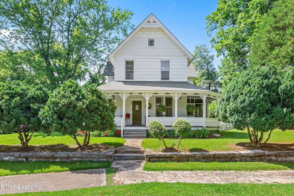 517 Margrave Drive, Harriman