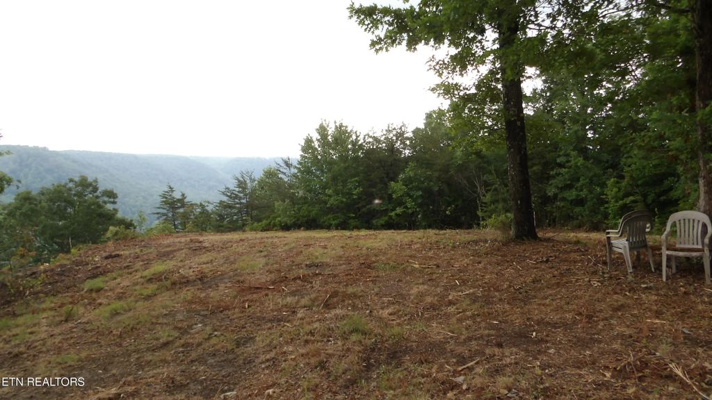 442 Valley View Circle, Wilder