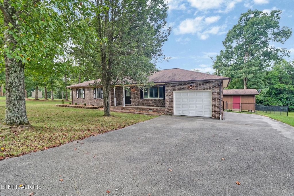 181 Bradrock St, Crossville