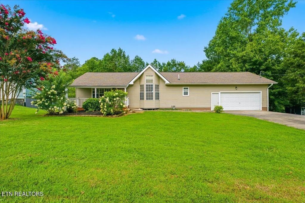 142 Oak Drive, Kingston