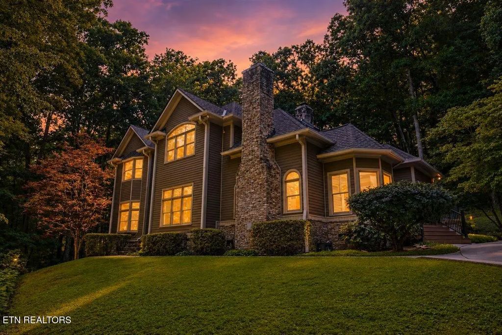 646 Hilltop Drive, Jacksboro