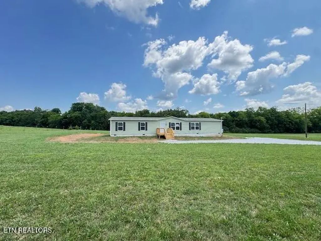 1690 Goodfield Rd, Decatur