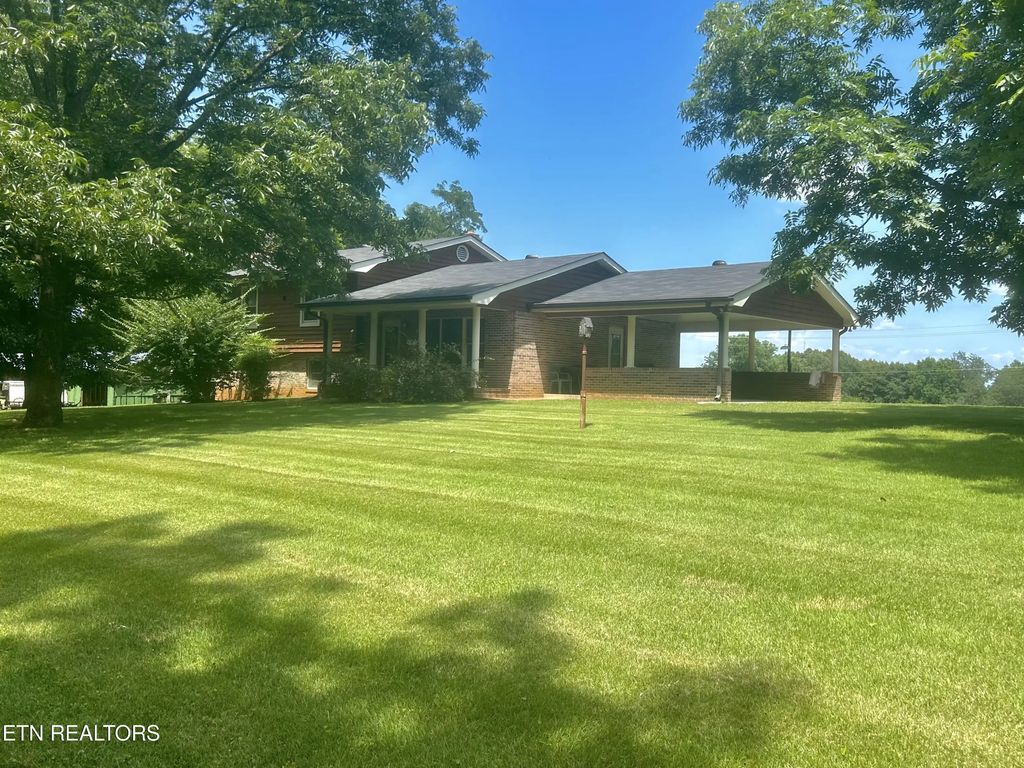 183 Linwood Drive, Sweetwater