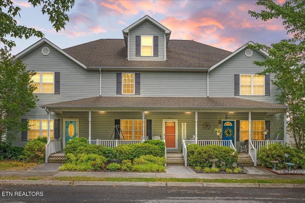 410 Ashbury Circle, Sweetwater