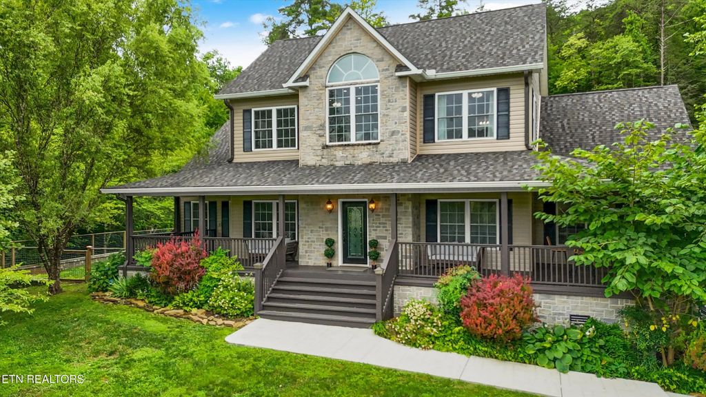 130 Old Walls Hollow Rd, Harriman