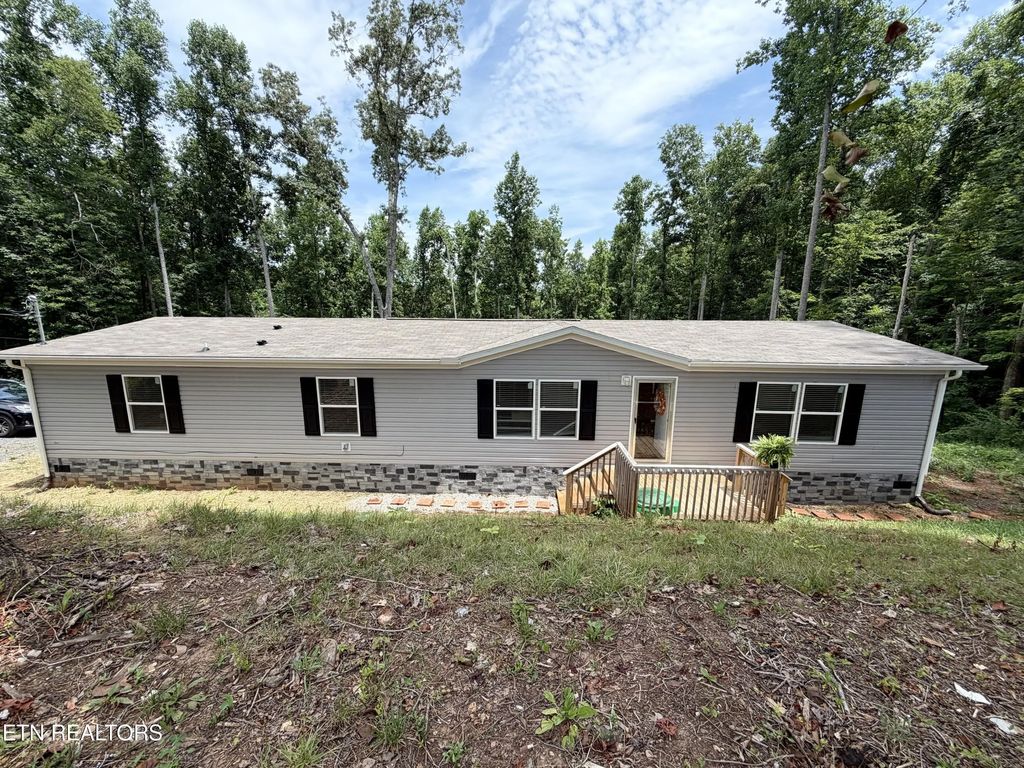 8780 Highland View Rd, Knoxville