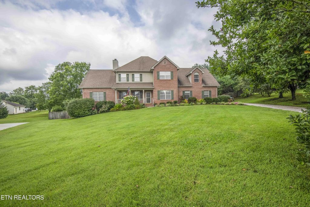 7421 Castlegate Blvd, Knoxville