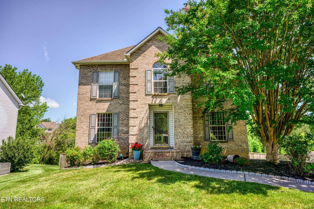 5626 Eagle Crest Lane, Knoxville