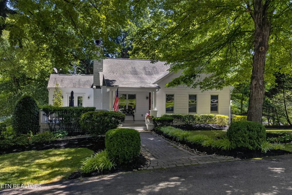 1122 Craig Rd, Knoxville