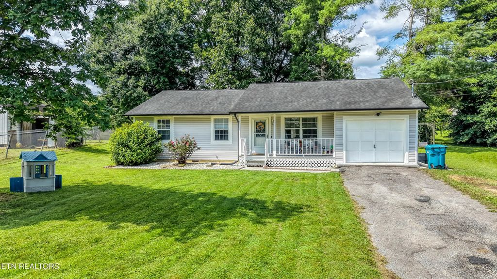 6505 Blackgum Circle, Knoxville