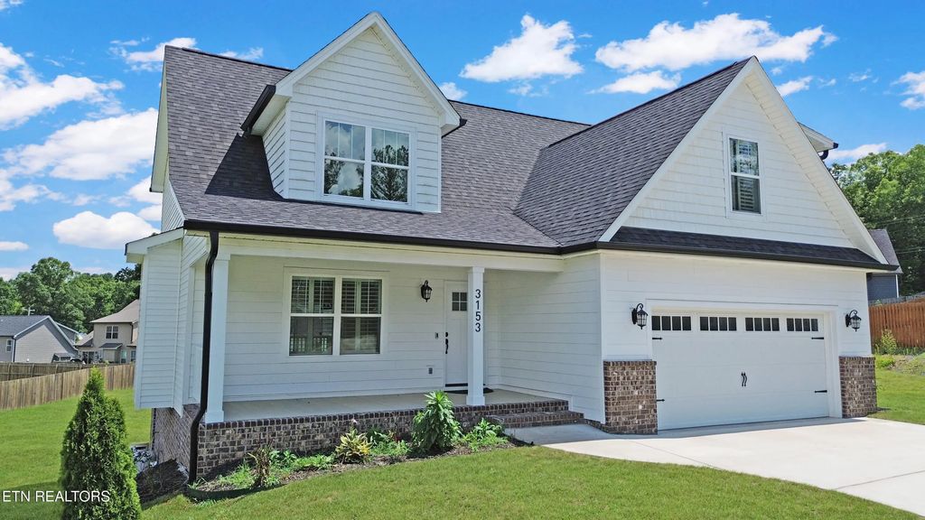 3153 Nw Kinders Way, Cleveland