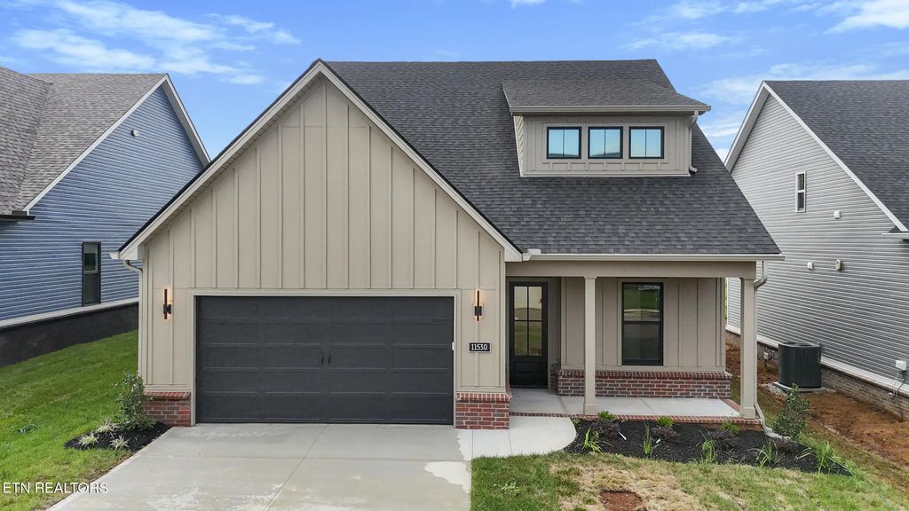 11530 Olympic Valley Drive, Knoxville