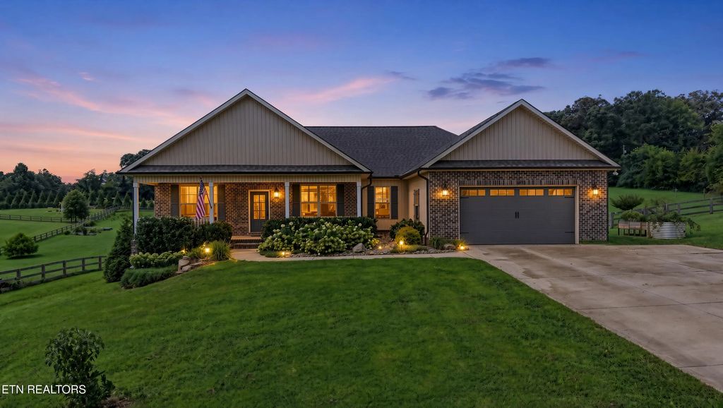 858 Dunlap Hollow Rd, Friendsville