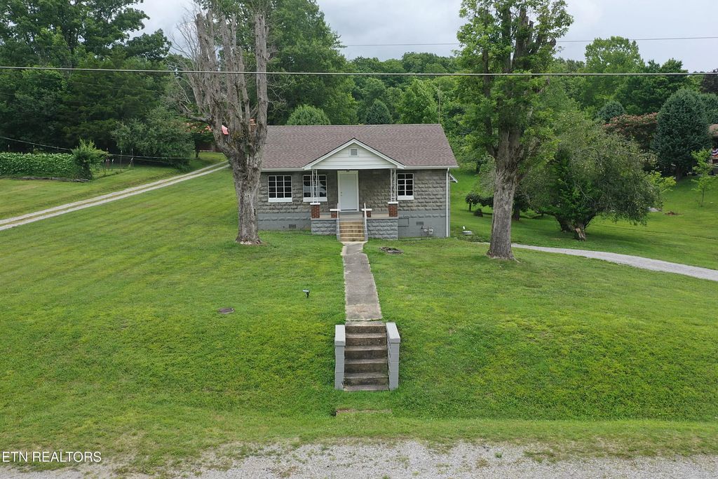 231 Galloway Drive, Helenwood