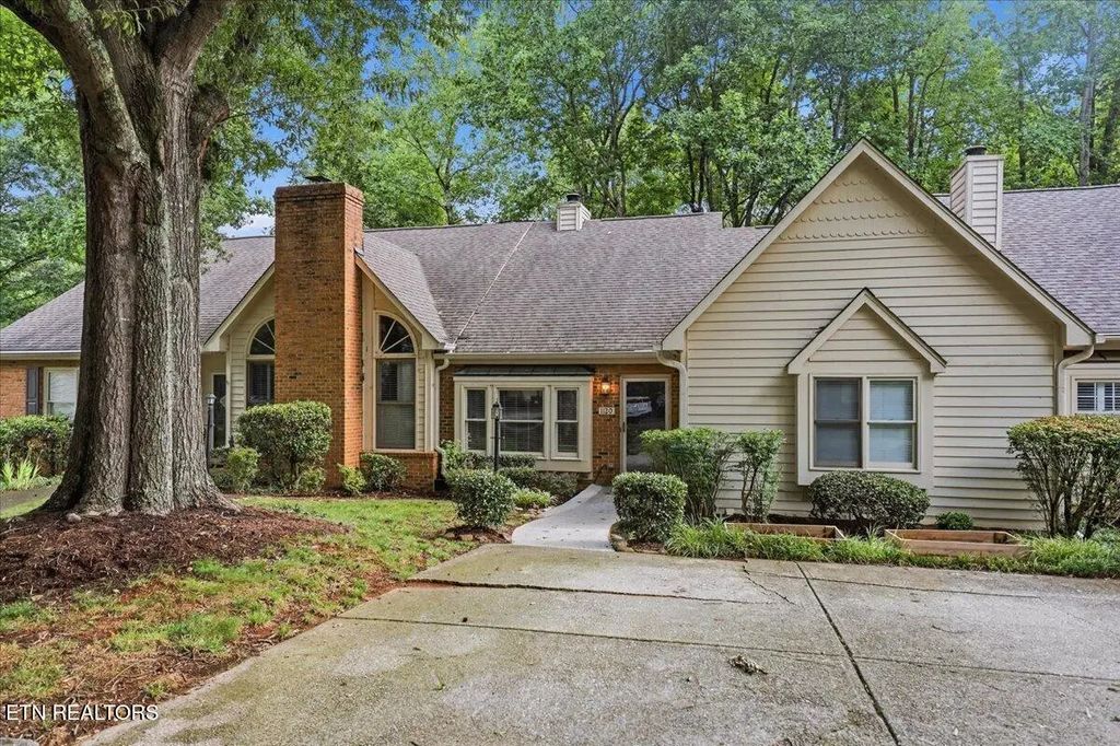 1120 Harrogate Drive, Knoxville