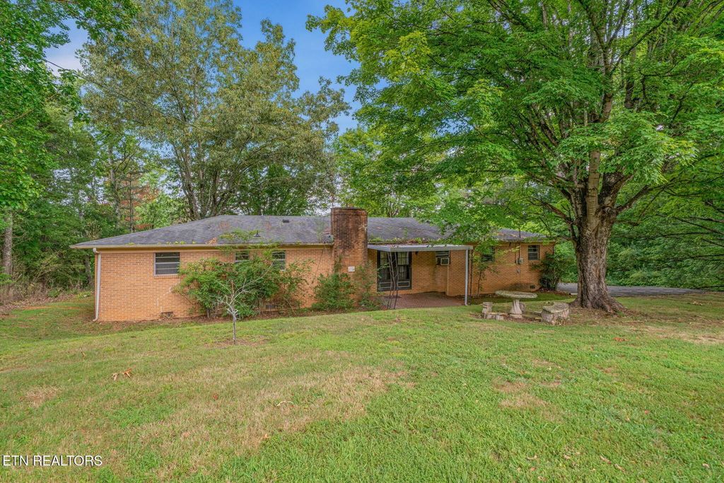 3451 Highway 39, Athens