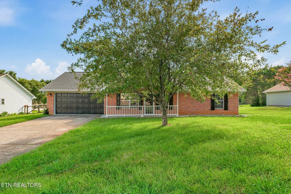 741 Meadow Ridge Rd, Walland