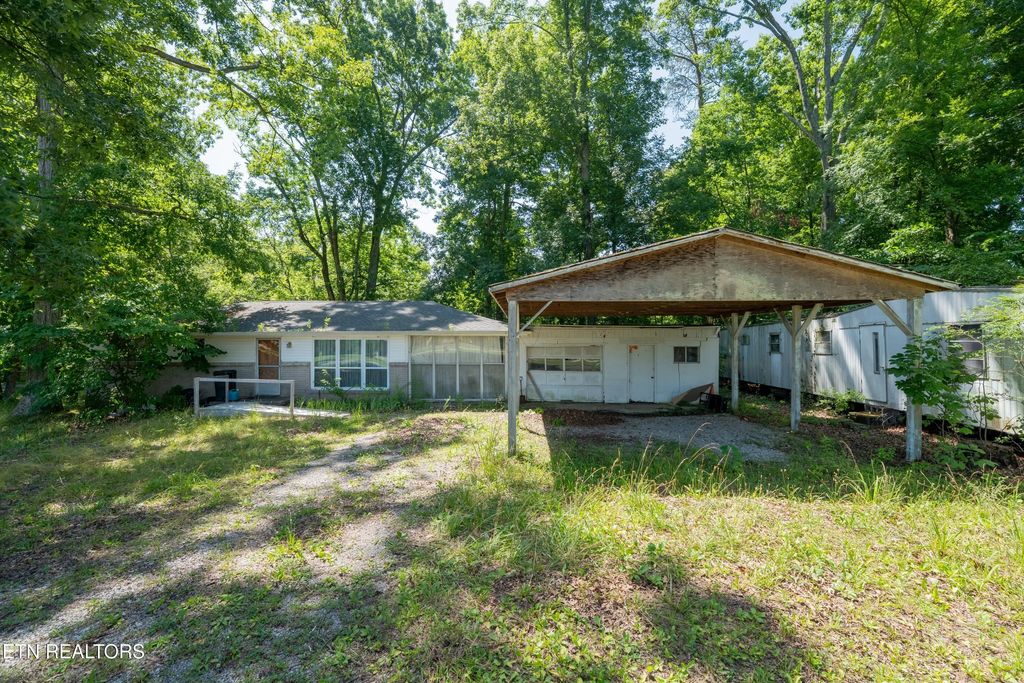 203 Ridge Trail Rd, Kingston