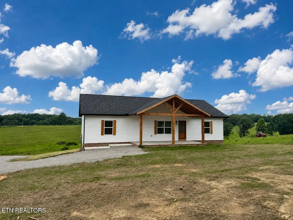 930 Allardt Hwy Lot 2, Jamestown
