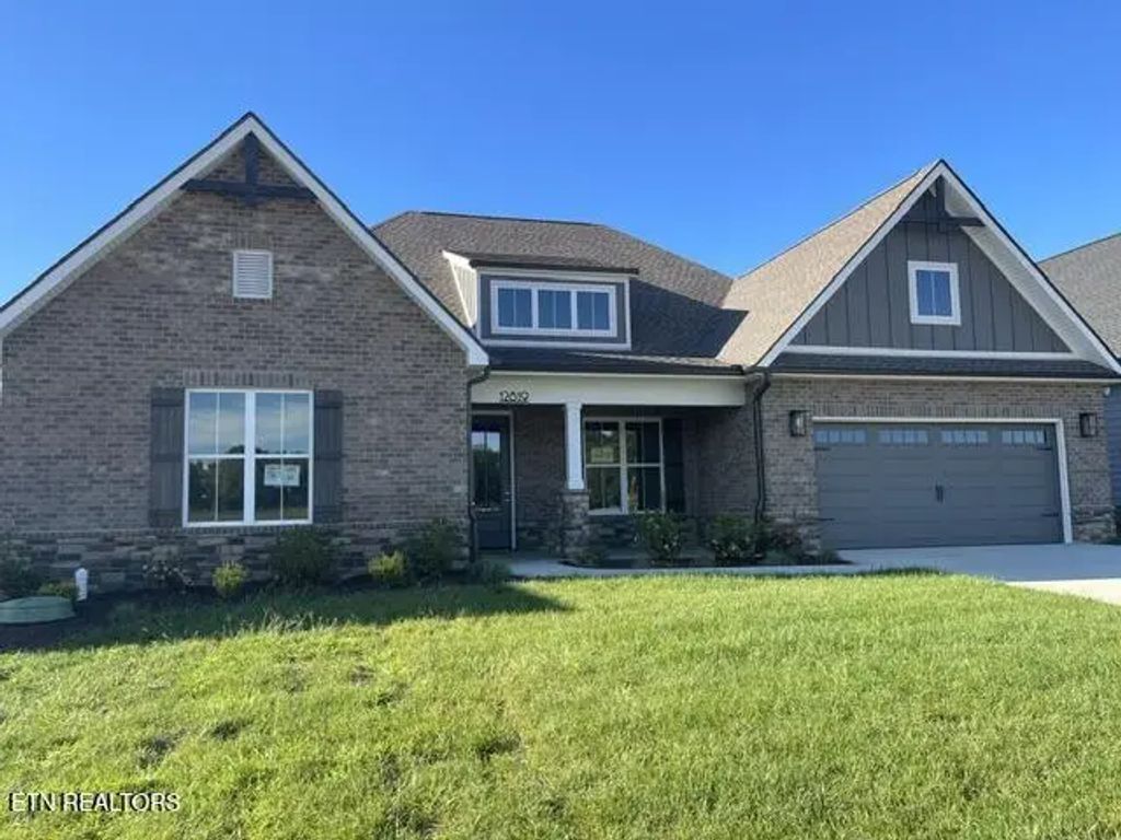 12819 Magnolia Crest Lane, Knoxville
