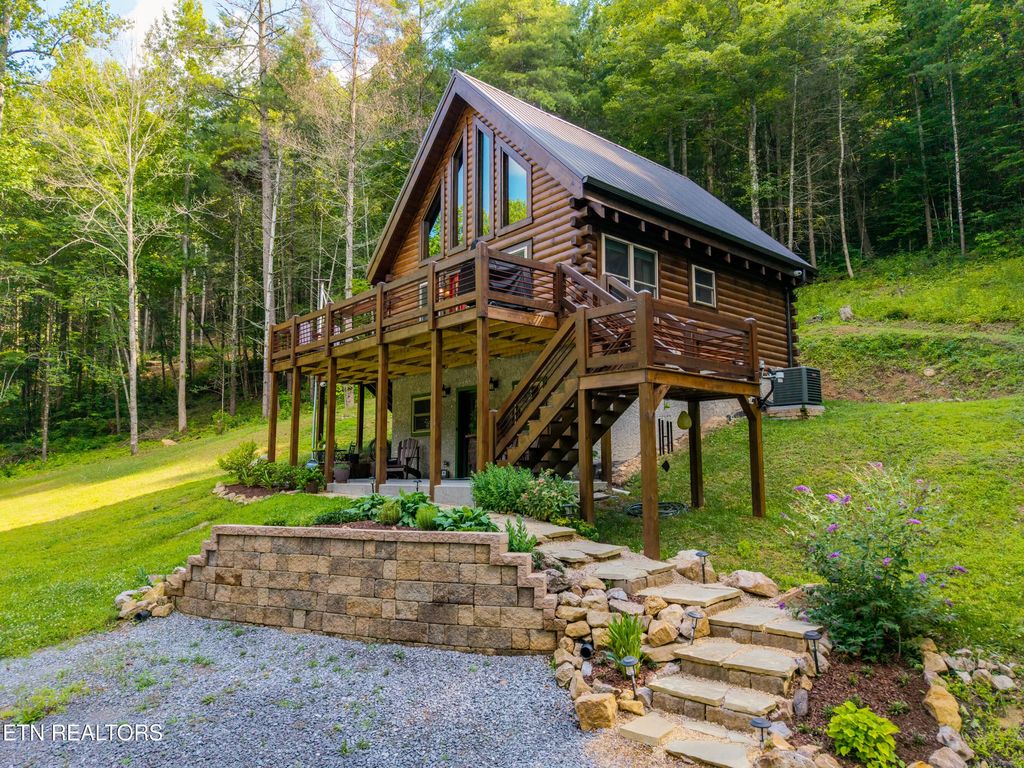 3336 Waldens Creek Rd, Sevierville