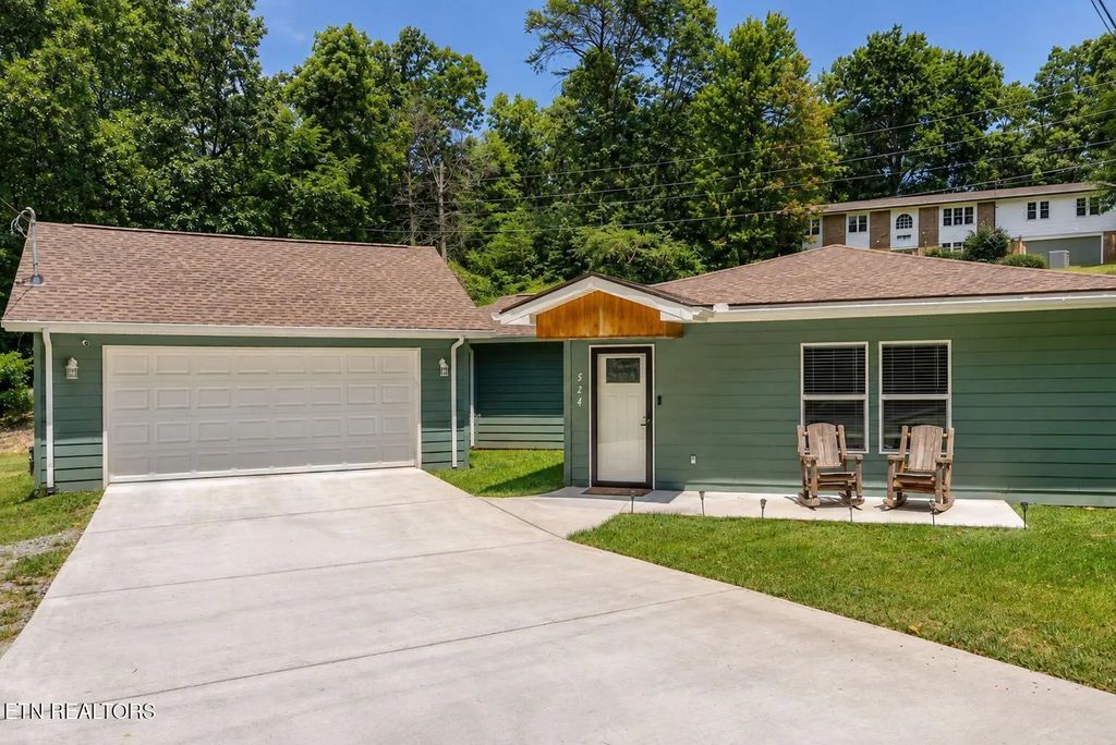 524 Amarillo Drive, Seymour
